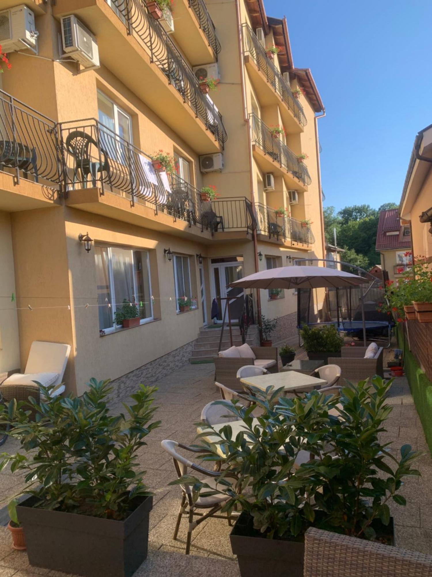 Guest house Cristal *